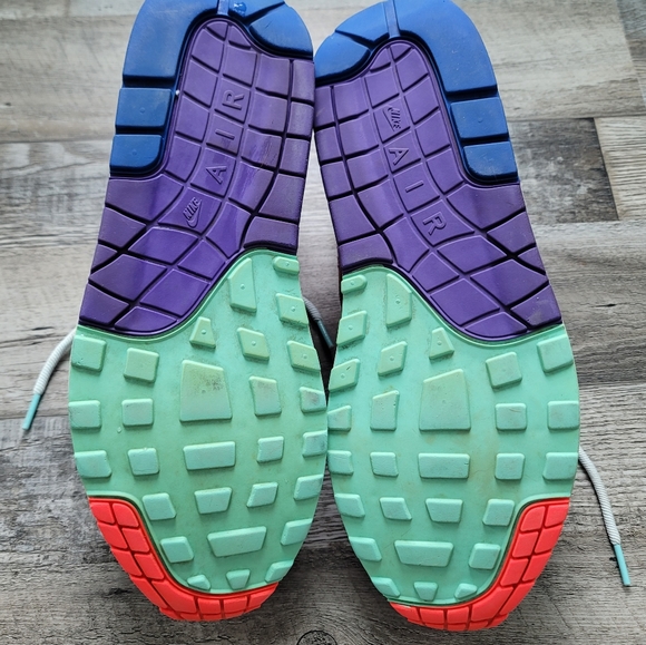 Nike Air Max 'Parachute' - Picture 3 of 3